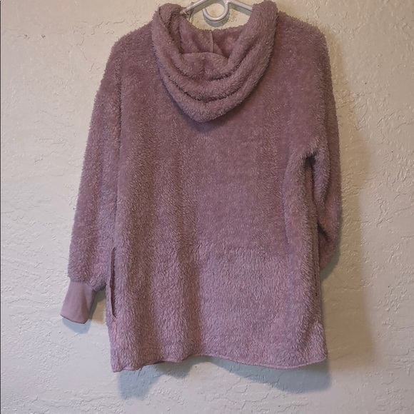 Fuzzy Jacket - Picture 2 of 2